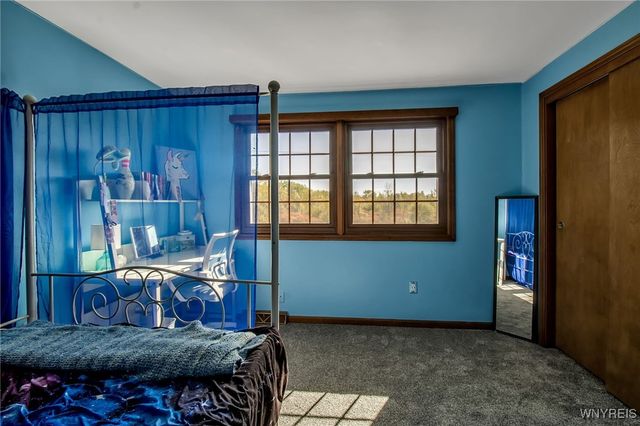 7218 Kinne Road, Lockport Town, NY 14094