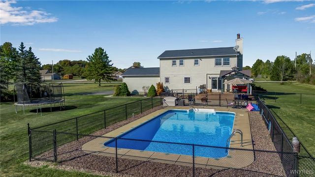 7218 Kinne Road, Lockport Town, NY 14094