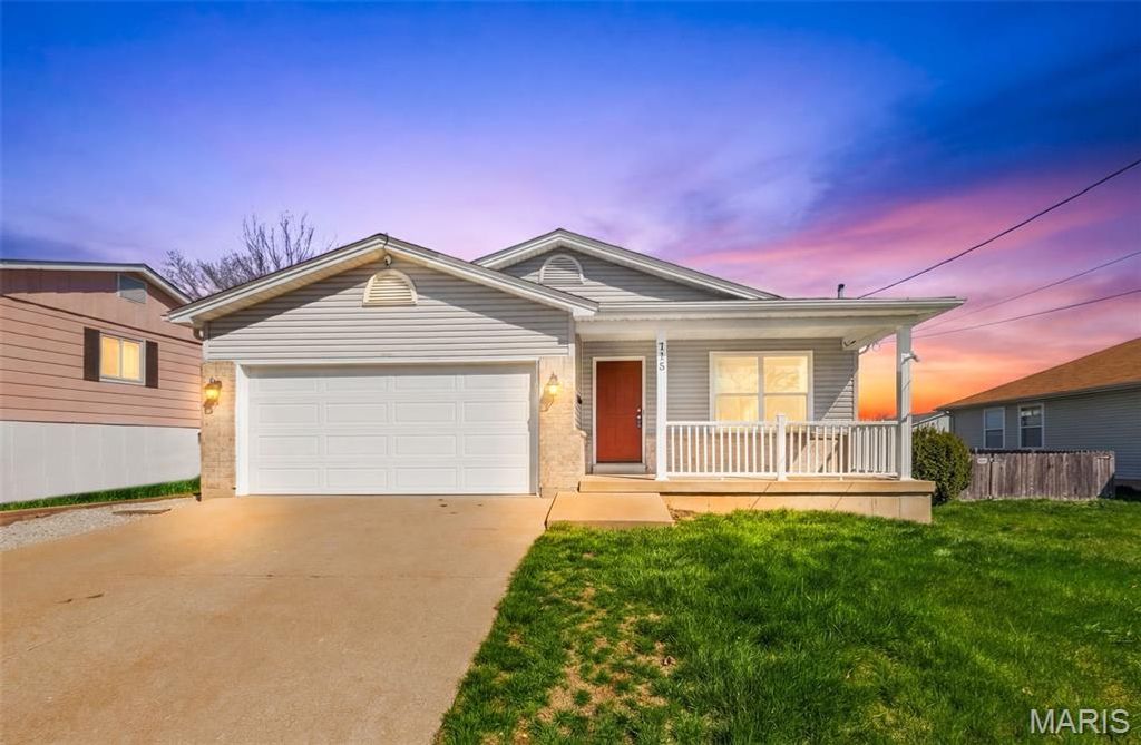 115 Almentor Avenue, St Louis, MO 63119