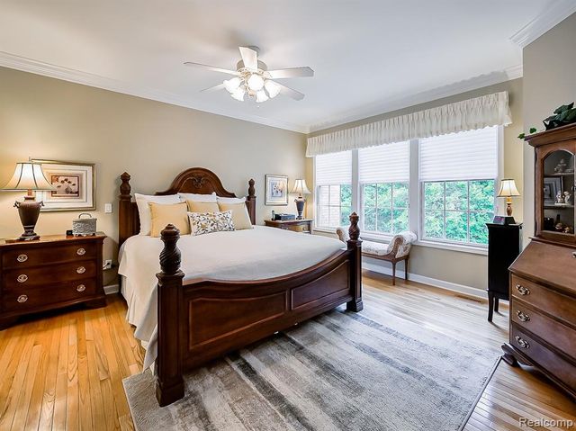 44415 Aspen Ridge Drive, Northville, MI 48168