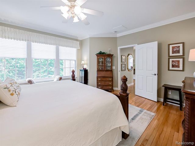 44415 Aspen Ridge Drive, Northville, MI 48168