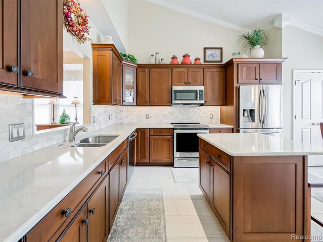 44415 Aspen Ridge Drive, Northville, MI 48168