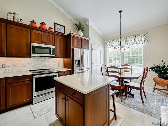 44415 Aspen Ridge Drive, Northville, MI 48168