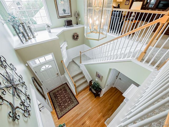 44415 Aspen Ridge Drive, Northville, MI 48168