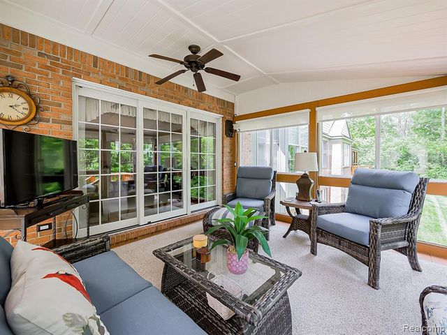 44415 Aspen Ridge Drive, Northville, MI 48168