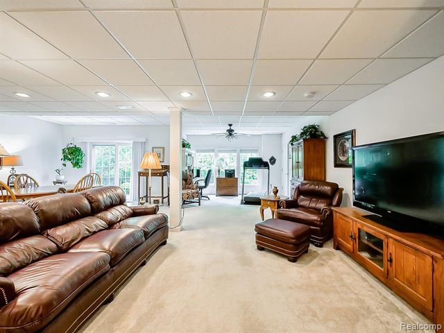 44415 Aspen Ridge Drive, Northville, MI 48168