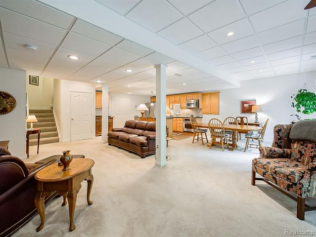 44415 Aspen Ridge Drive, Northville, MI 48168