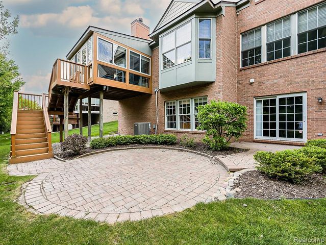 44415 Aspen Ridge Drive, Northville, MI 48168