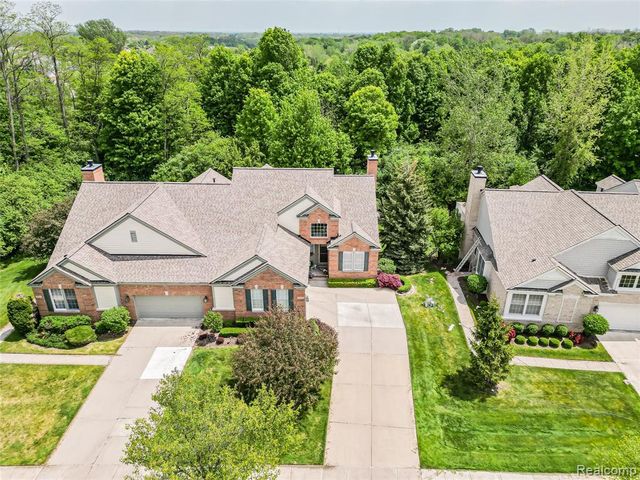 44415 Aspen Ridge Drive, Northville, MI 48168