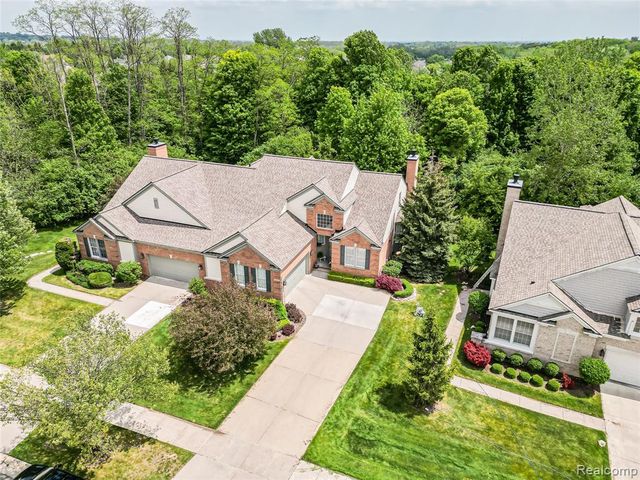 44415 Aspen Ridge Drive, Northville, MI 48168