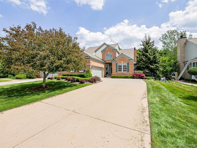 44415 Aspen Ridge Drive, Northville, MI 48168