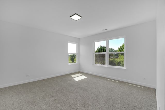 260 Wedgewood Circle, Lake In The Hills, IL 60156
