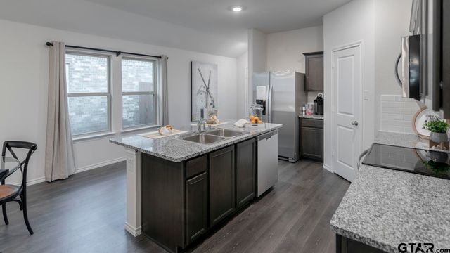 1627 Blaire Drive, Tyler, TX 75704