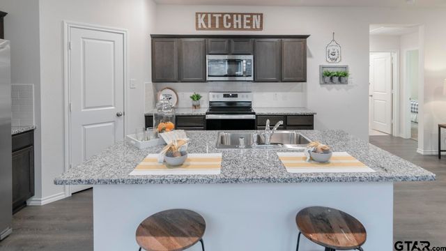 1627 Blaire Drive, Tyler, TX 75704