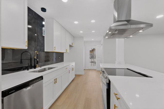 2839 Linhaven Drive, Mesquite, TX 75150