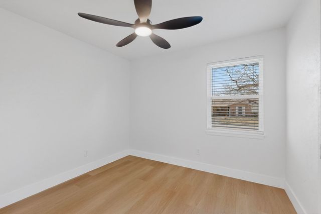 2839 Linhaven Drive, Mesquite, TX 75150