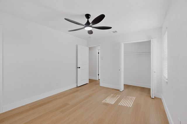 2839 Linhaven Drive, Mesquite, TX 75150