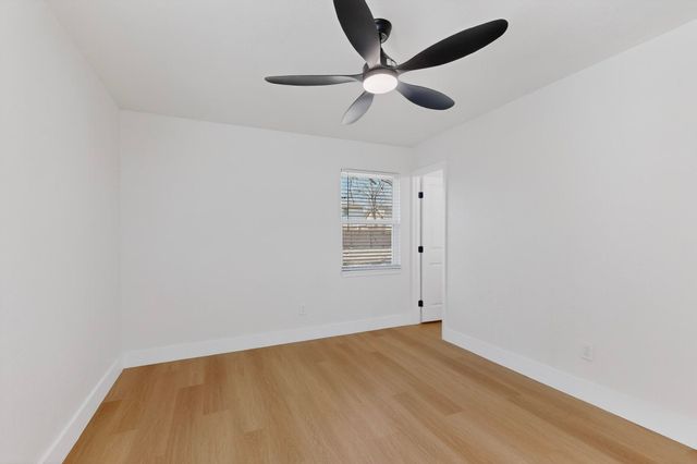 2839 Linhaven Drive, Mesquite, TX 75150