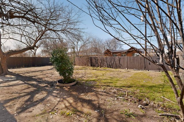 2839 Linhaven Drive, Mesquite, TX 75150