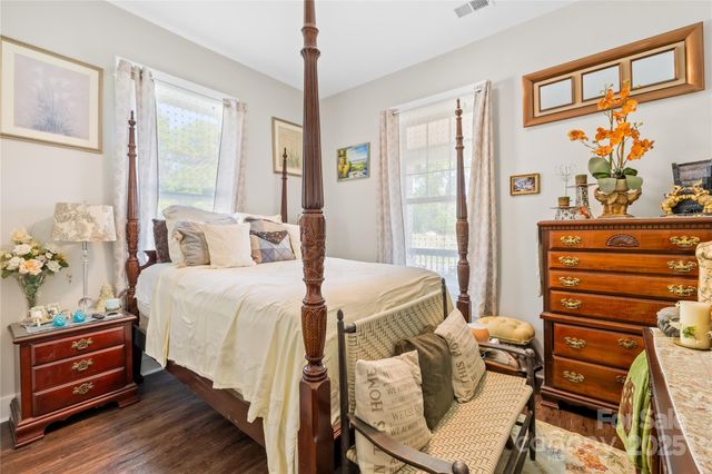 911 Earl Street, Shelby, NC 28150
