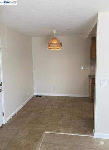 25129 copa del oro 147, Hayward, CA 94545