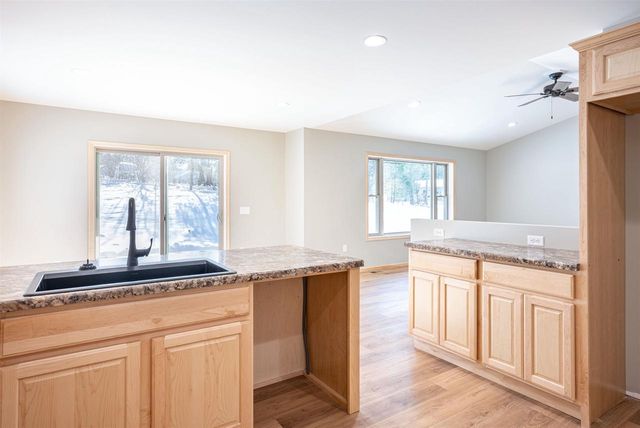 1618 Michigan Avenue, Wisconsin Dells, WI 53965