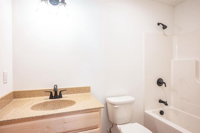 1618 Michigan Avenue, Wisconsin Dells, WI 53965