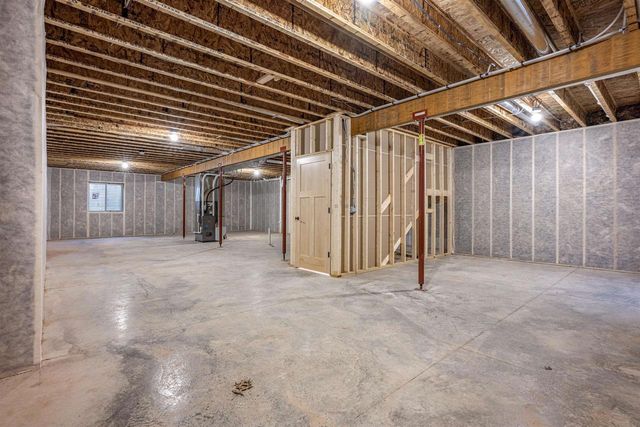 1618 Michigan Avenue, Wisconsin Dells, WI 53965