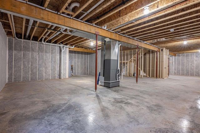 1618 Michigan Avenue, Wisconsin Dells, WI 53965