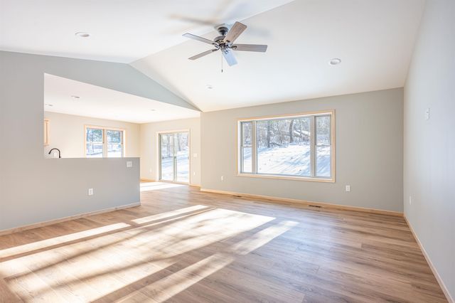 1618 Michigan Avenue, Wisconsin Dells, WI 53965