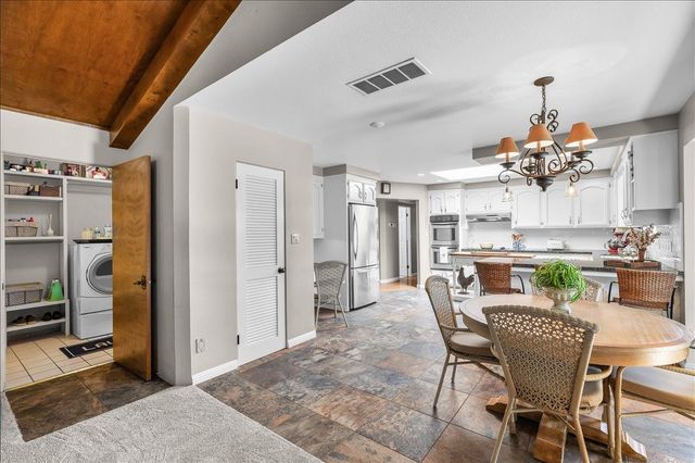 3212 Barry Ct, Ceres, CA 95307