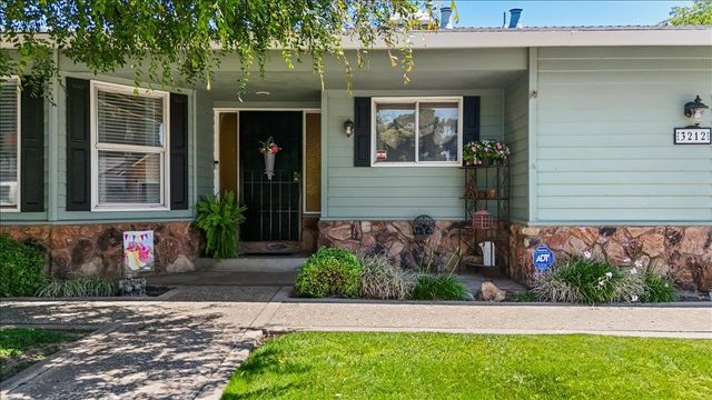 3212 Barry Ct, Ceres, CA 95307