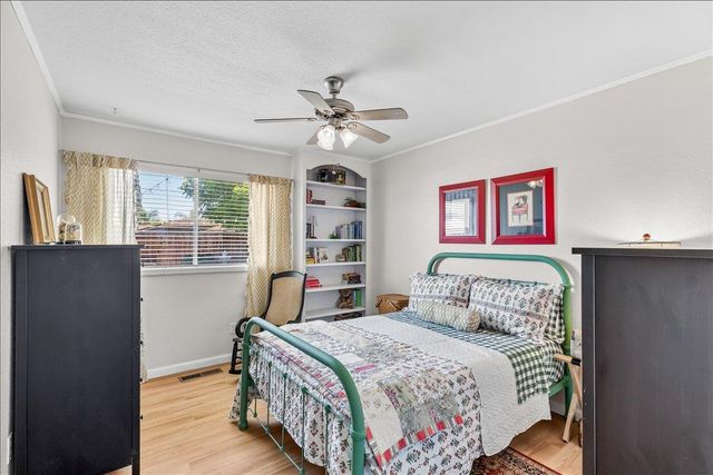 3212 Barry Ct, Ceres, CA 95307