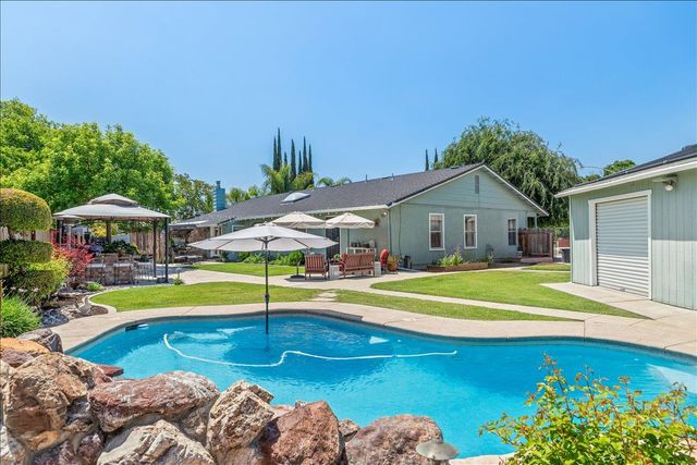 3212 Barry Ct, Ceres, CA 95307