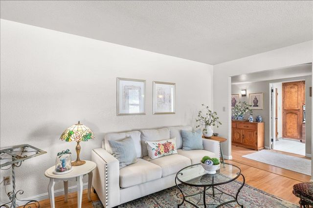 3212 Barry Ct, Ceres, CA 95307