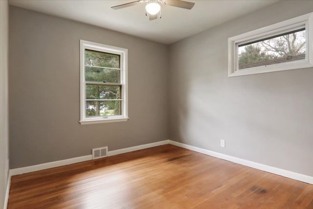 2114 Peirce Avenue, Bloomington, IL 61701