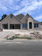 229 Gardens Gate, Hot Springs, AR 71913