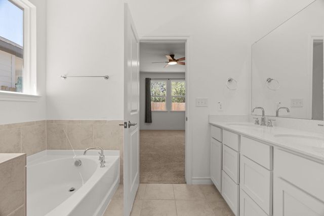511 Diorite CV, Liberty Hill, TX 78642