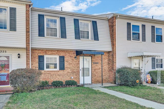 2323 Ranch RD, Roanoke, VA 24017