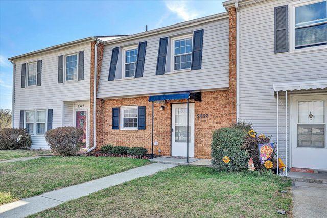 2323 Ranch RD, Roanoke, VA 24017