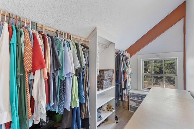 6641 S Eagle Road, Anahuac, TX 77514