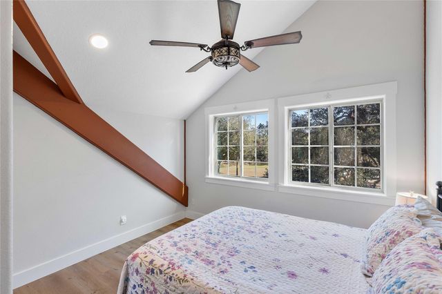 6641 S Eagle Road, Anahuac, TX 77514