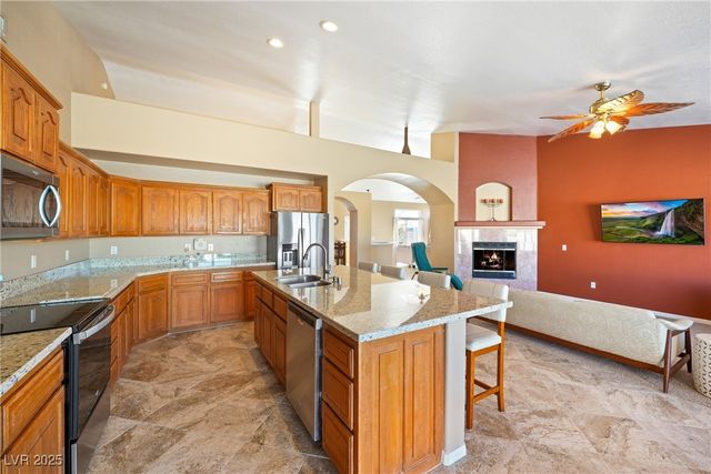 2500 Tecumseh Avenue, Pahrump, NV 89048