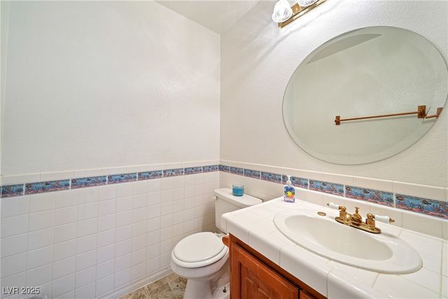 2500 Tecumseh Avenue, Pahrump, NV 89048