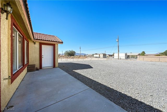 2500 Tecumseh Avenue, Pahrump, NV 89048