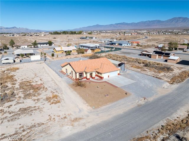 2500 Tecumseh Avenue, Pahrump, NV 89048
