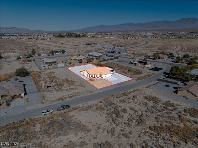 2500 Tecumseh Avenue, Pahrump, NV 89048