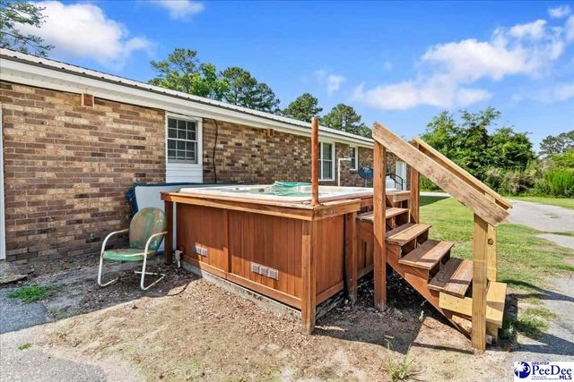 546 W Ralph Lane, Timmonsville, SC 29069