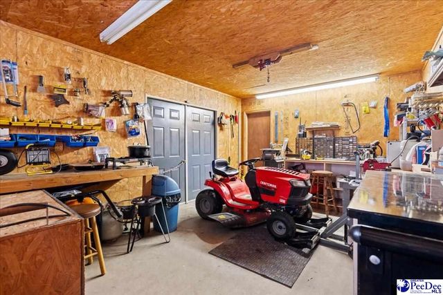 546 W Ralph Lane, Timmonsville, SC 29069