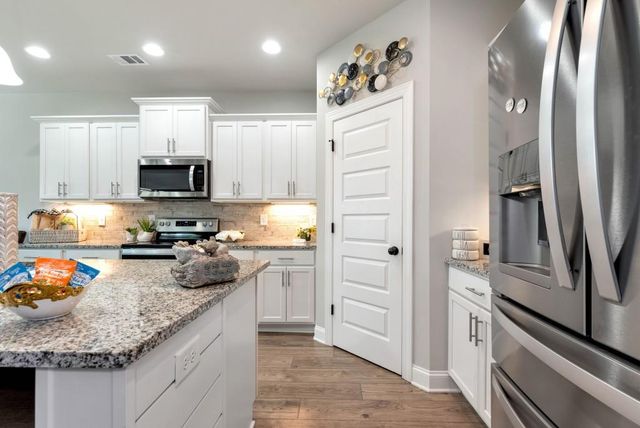 1311 Calgary Lake Drive, Winder, GA 30680